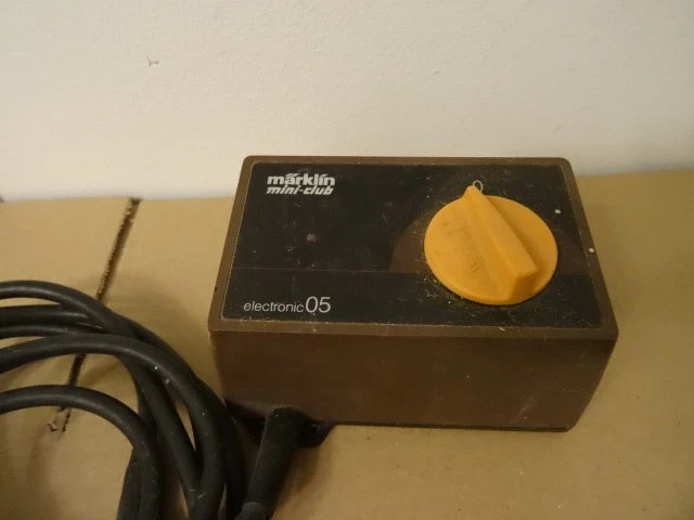 Spur Z Märklin mini-club Trafo 05