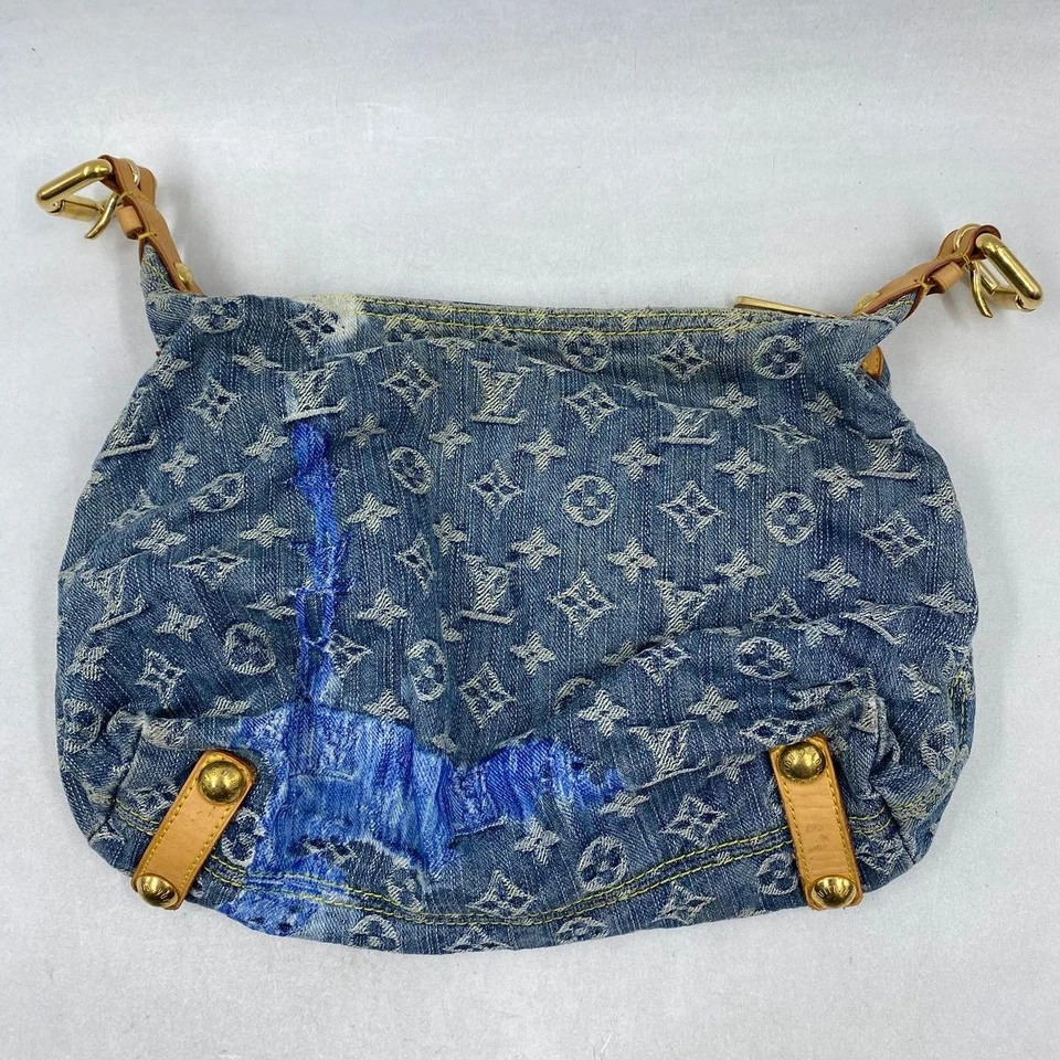 Auténtico bolso holgado Louis Vuitton azul denim con monograma Foto 2 de 4