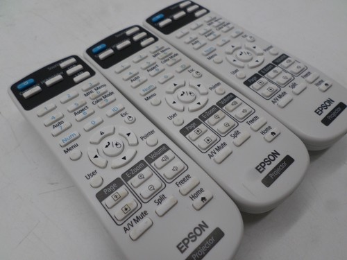 LOT OF 3 Epson Universal Projector Remotes 218178800 - Picture 3 of 6