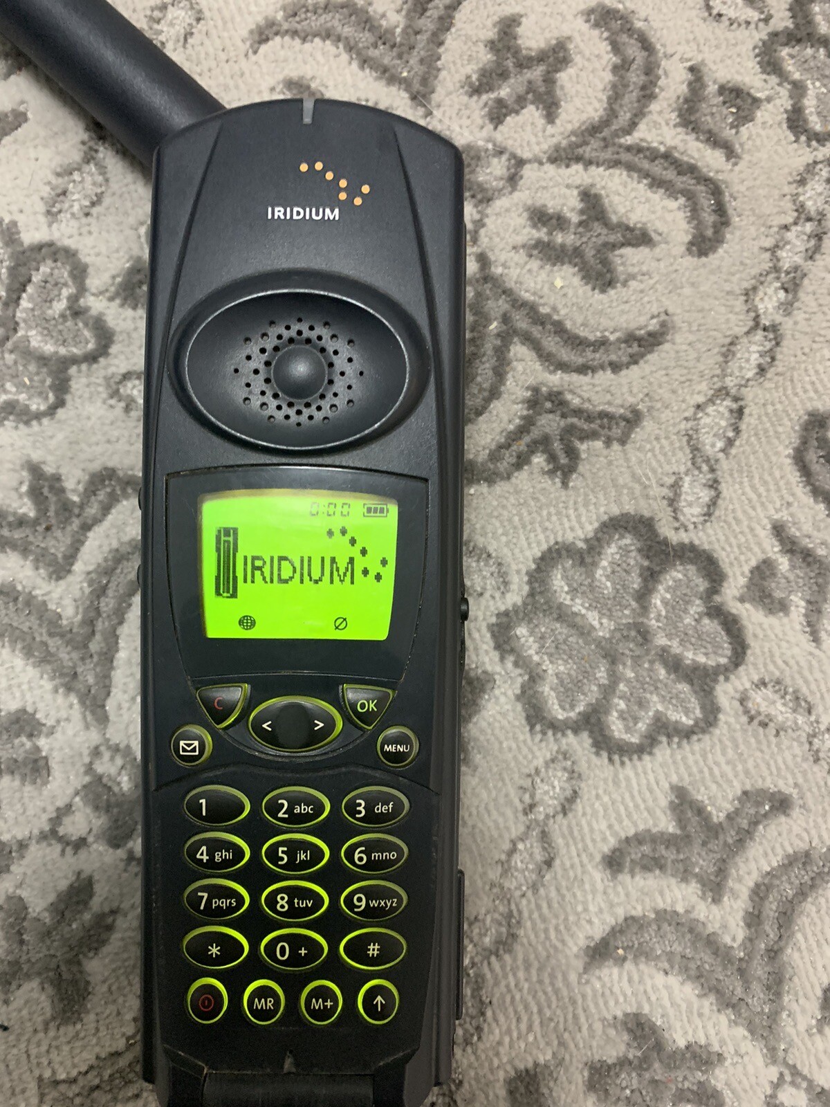 Iridium Motorola 95000 Black Satellite Phone eBay