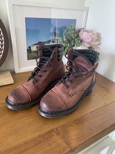dr martens alexandra