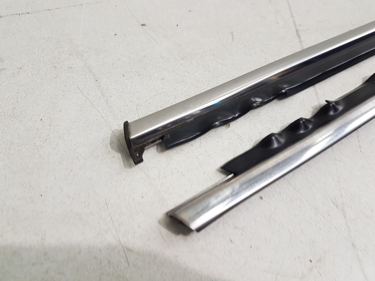 ORG SET ZIERLEISTE FENSTERLEISTE AUDI 100 C3 TYP 44 AVANT  