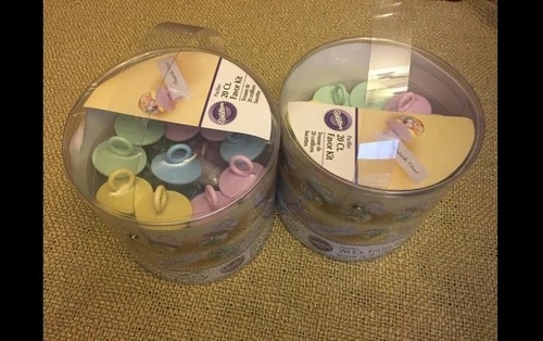 WILTON BABY SHOWER FAVOR KIT 20 Ct. Pacifiers - Picture 2 of 2