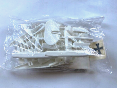 Merlin Models 1&frasl;72 Albatros W.4 (Kit #4) WWI Germann Biplane Fighter