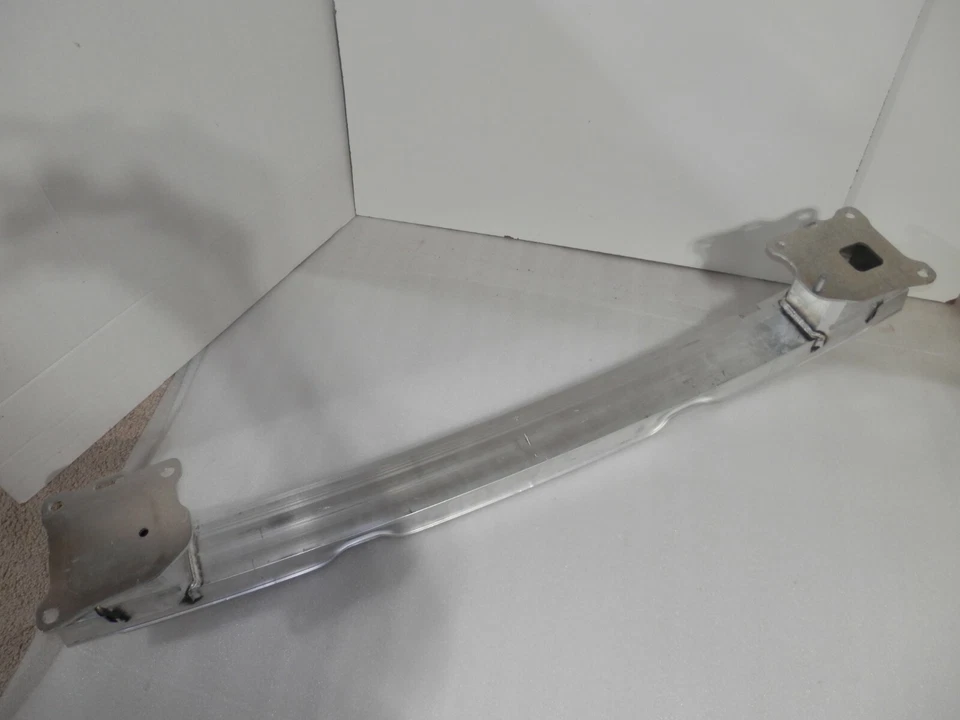 2019/21 AUDI A6/S6 REAR BUMPER REINFORMCEMENT BAR - Image 2 of 4