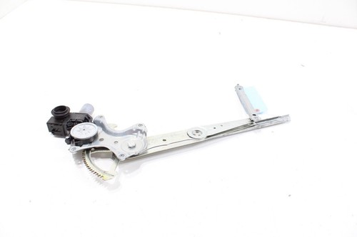 2015-2021 LEXUS NX300 NX200T FRONT RIGHT SIDE DOOR WINDOW REGULATOR W/ MOTOR OEM - Picture 4 of 6