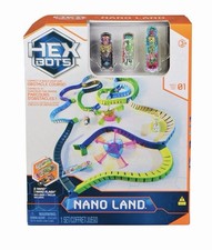 Hex Bug Nano Land With 2 Nano And 1 Nano Flash NIB 