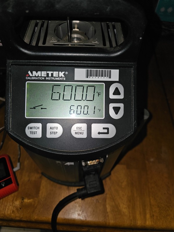 AMETEK  JOFRA  CTC-320 A RS232 DRY BLOCK TEMPERATURE CALIBRATOR