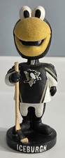 Pittsburgh Penguins NHL Hockey Mascot Iceburgh Bobble Head Black Jersey SGA