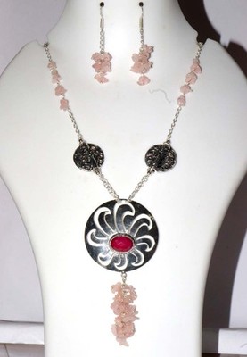 Exclusive Beaded Simulated Ruby Rose Quartz Necklace Earrings Set 21|2'' JW