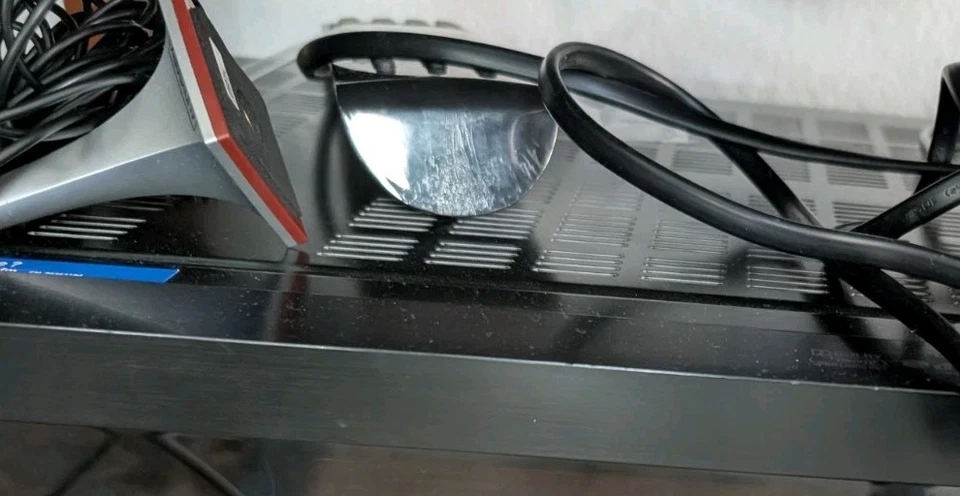 ONKYO TX-NR616 B AUDIO VIDEO RECEIVER 7.1 ch HDMI amplifier bundle w/ Remote - Image 2 of 4