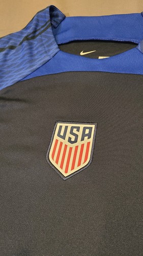 Nike Dri Fit USA Soccer Jersey Size S Blue Navy 2022-23 USA Nike Training Shirt - Picture 4 of 7