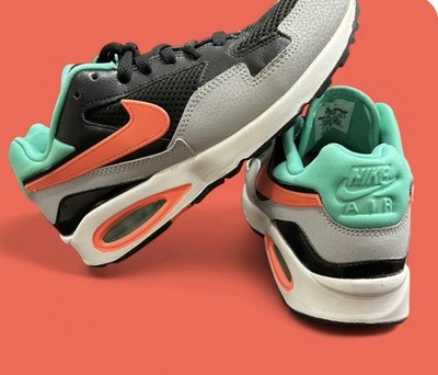 RARE Nike Air Max Men's Colorblock Sneakers black, hot lava, and mint 705005-032