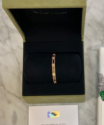   Van Cleef & Arpels (VCA) 18K YG Diamond Perlée Sweet Clovers Bracelet Size S