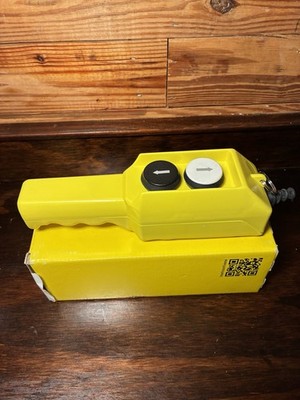 Square D P02.1 Grip Pendant 2 Button Hoist 500V