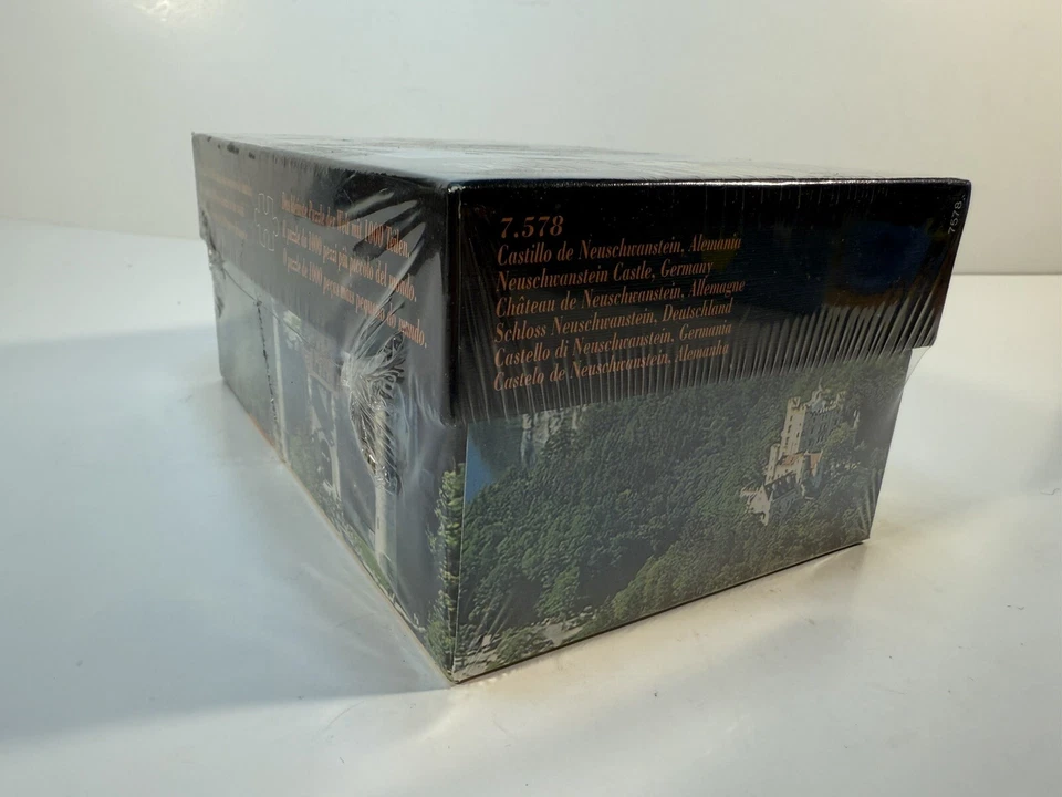 Educa 1000 Piece Miniature Jigsaw Puzzle 46x30cm Neuschwanstein Castle - Image 3 of 4