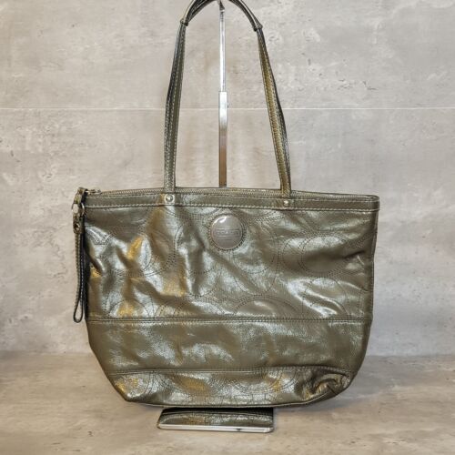 Coach Purse Signature Stitched Gray Patent Leather Shoulder Tote Handbag F15142