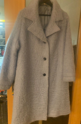WOW Oversize Mega Mantel v. Alexander Mc Queen  Gr. v. S-XL hellblau fake fur