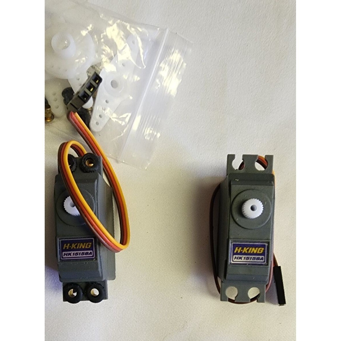 HobbyKing Digital Coreless Servo BB 2.8kg / 0.07sec / 25g H-King HK15158A