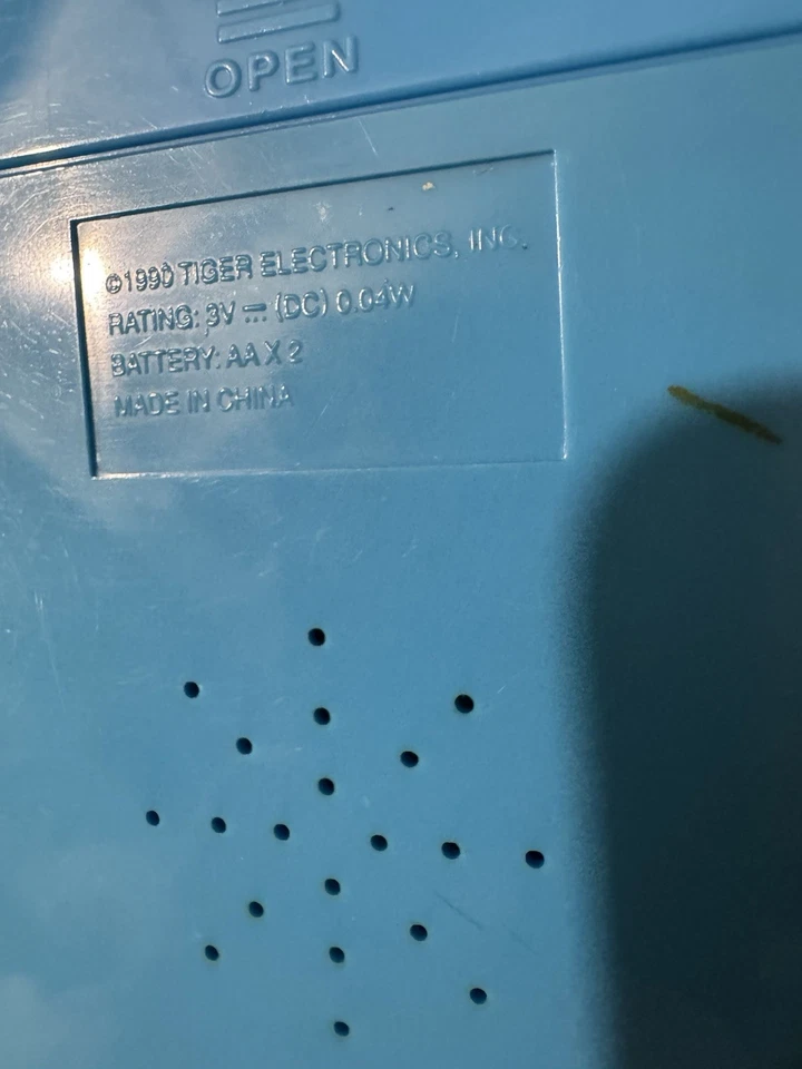 De colección Bugs Bunny 1990 Tiger Electronics LCD portátil probado - ¡Funciona! Foto 3 de 3