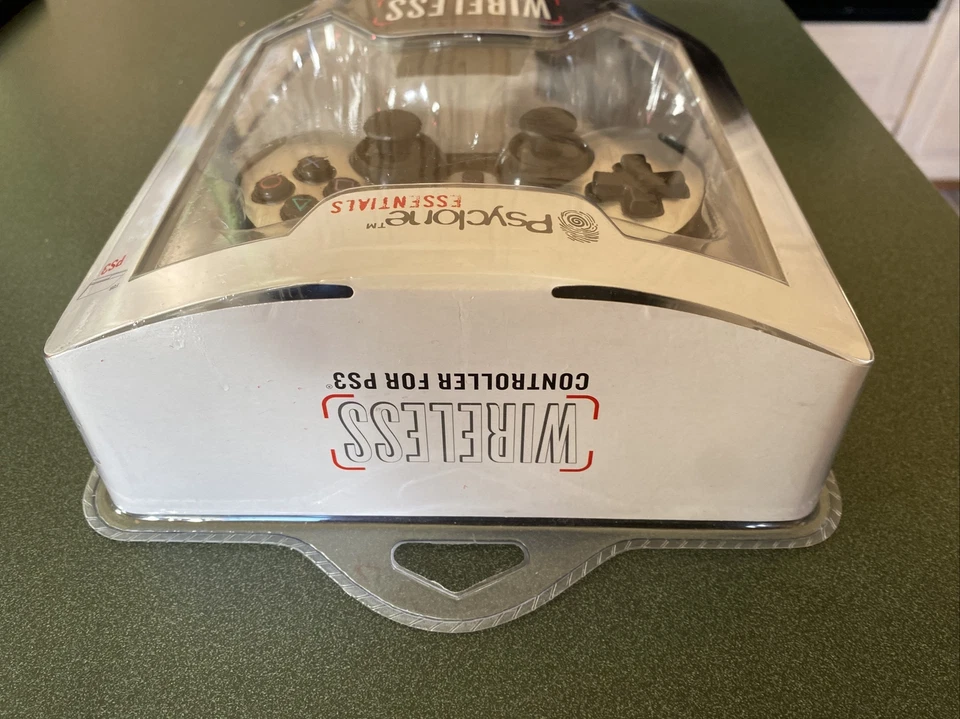 Psyclone Essentials Wireless Controller compatible with PS3 BRAND NEW - Image 3 of 4