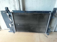 Radiatore e ventola automatici OEM Vauxhall CORSA 1.4 benzina 55701414