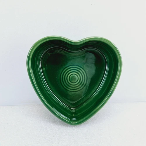 heart RAMEKIN CUP SOUFFLE BOWL 7 OZ. jade green FIESTA