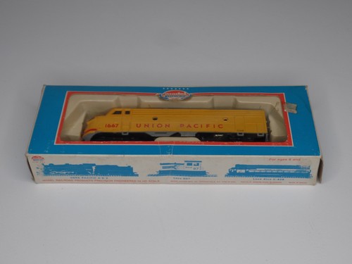 Locomotora modelo Power escala HO 1:87 Union Pacific #6603 F9 unidad única UP 1667 | Zustand: Used