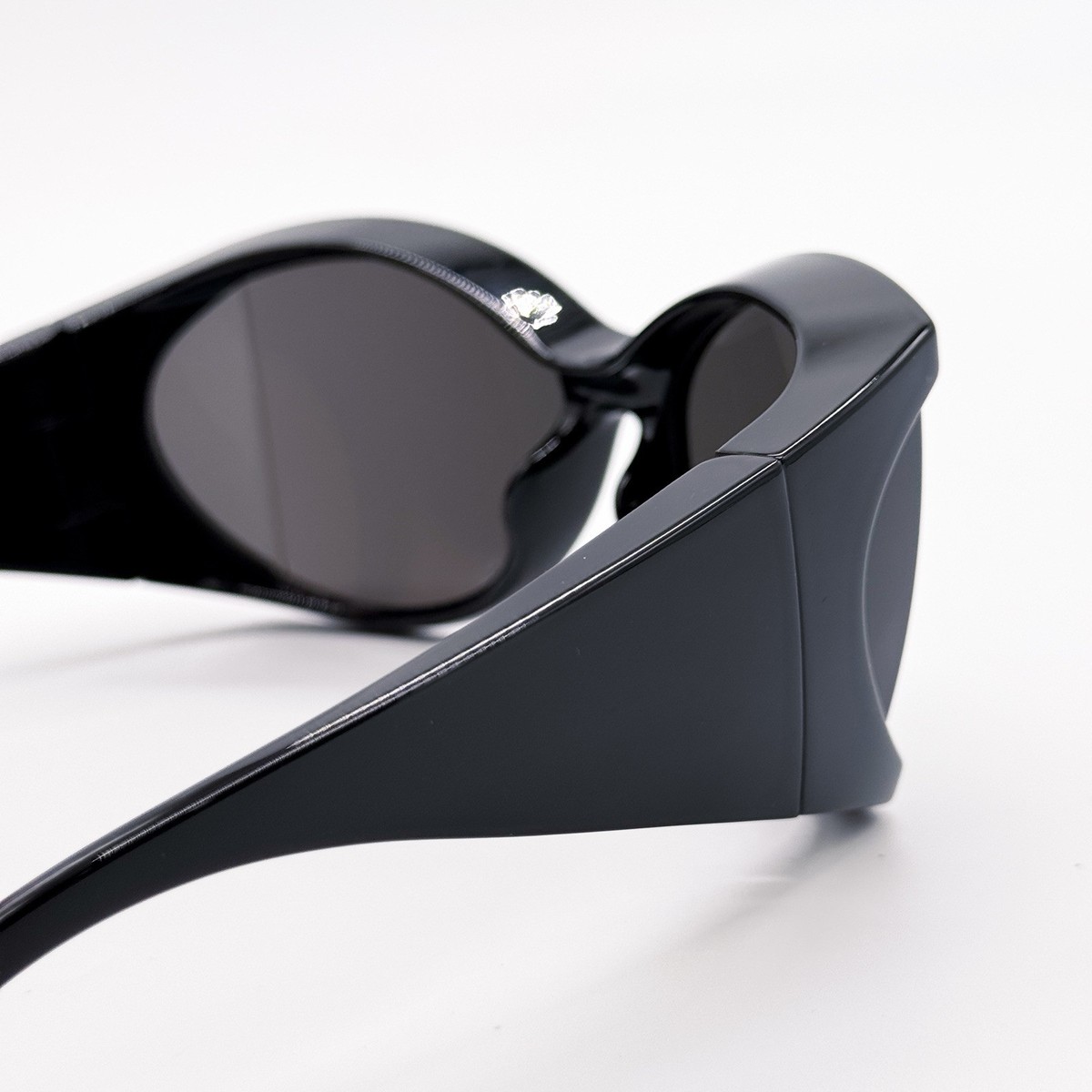 NEW BALENCIAGA BB0154S 001 UNISEX EYEWEAR NEW COLLECTION BB0154S Sunglasses - Balenciaga Authorized Retailer  main image 2