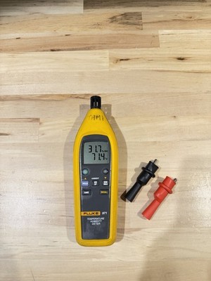 FLUKE 971 TEMPERATURE HUMIDITY METER W/ CLIPS (TESTED) SHIPS FAST