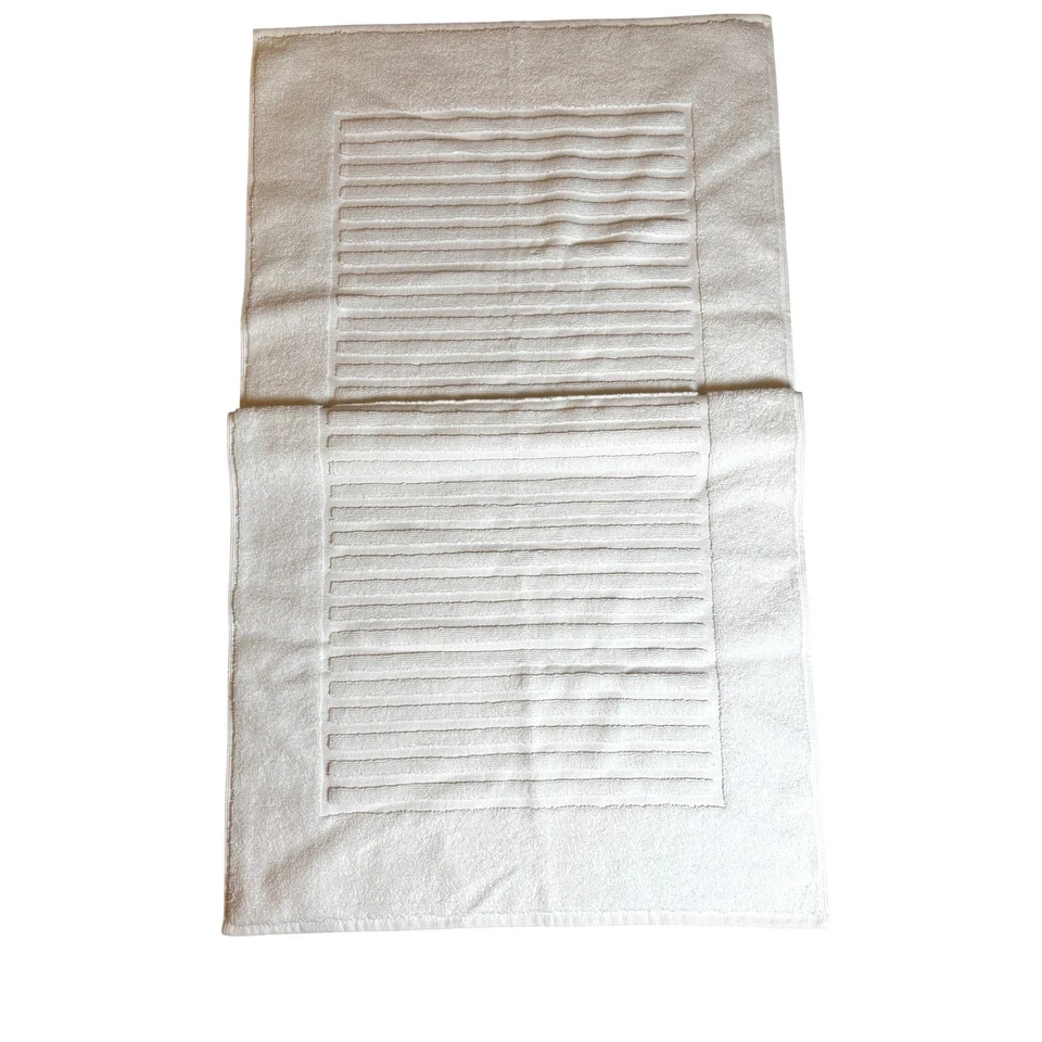 Alfombra de baño de algodón turco de lujo FRETTTE 1860 blanca texturizada acanalada NUEVA Foto 3 de 4