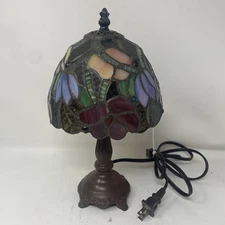 Thomas Pacconi Classics Stained Glass Floral Accent Lamp 12”