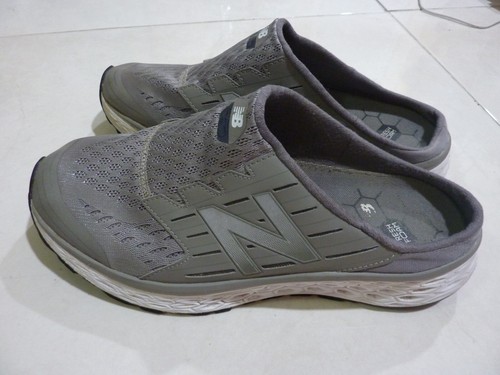 New Balance Mens Gray Slip On Walking 