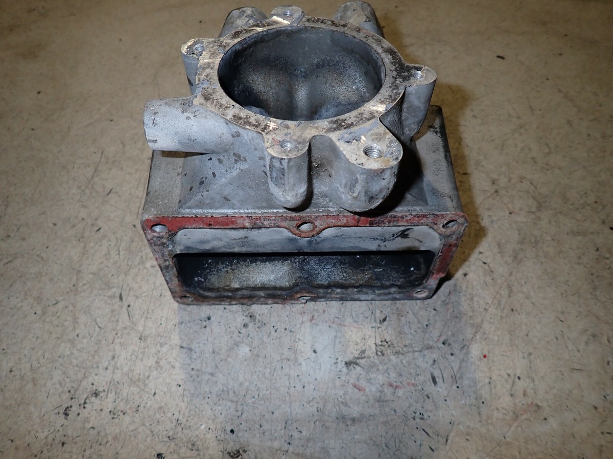 Cummins ISB 6.7L Diesel Engine Air Intake Connection 5403048  