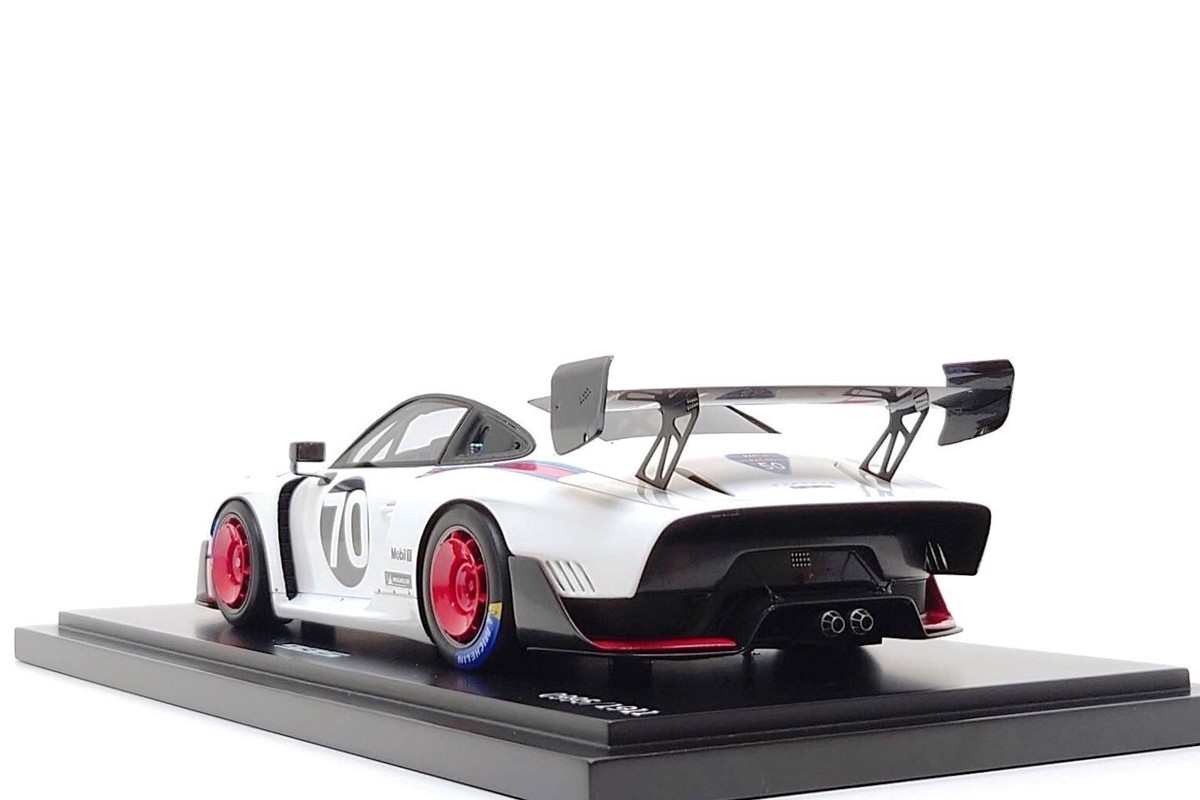 Spark 1:18 Porsche 935 #70 Martini Racing (Dealer Edition) | eBay