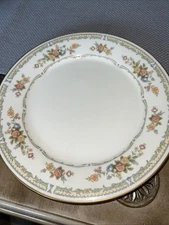 Noritake HOMAGE #7236 Ivory China Dinner Plate 10.5 Inch Gold Trim