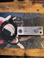 Universal Audio Volt 1 USB-C Audio/Midi Inter...