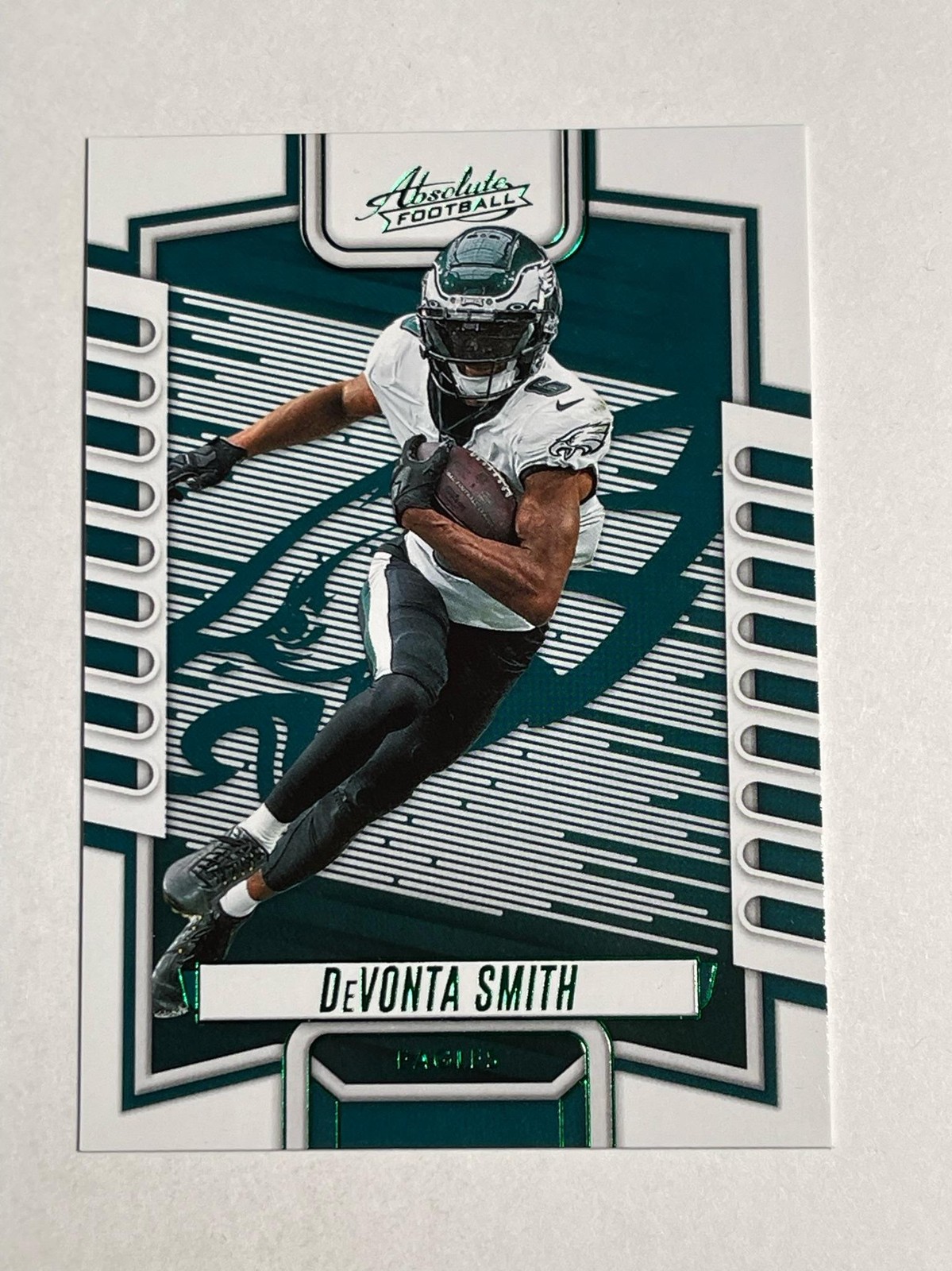 2023 Panini Absolute #100 DeVonta Smith Green Eagles
