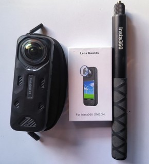 Insta360 X4 Action Camera and selfie stick (114cm)