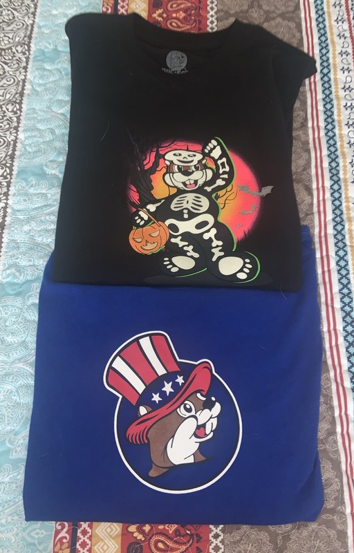 Buc-ee's Uncle Sam 4th of July Freedom Ringing TShirt YL Spooky Hallloween Small