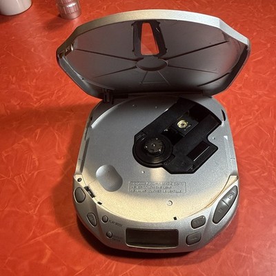 SONY DISCMAN ESP2 D-E401 GROOVE COMPACT CD PLAYER POWER & SPINS