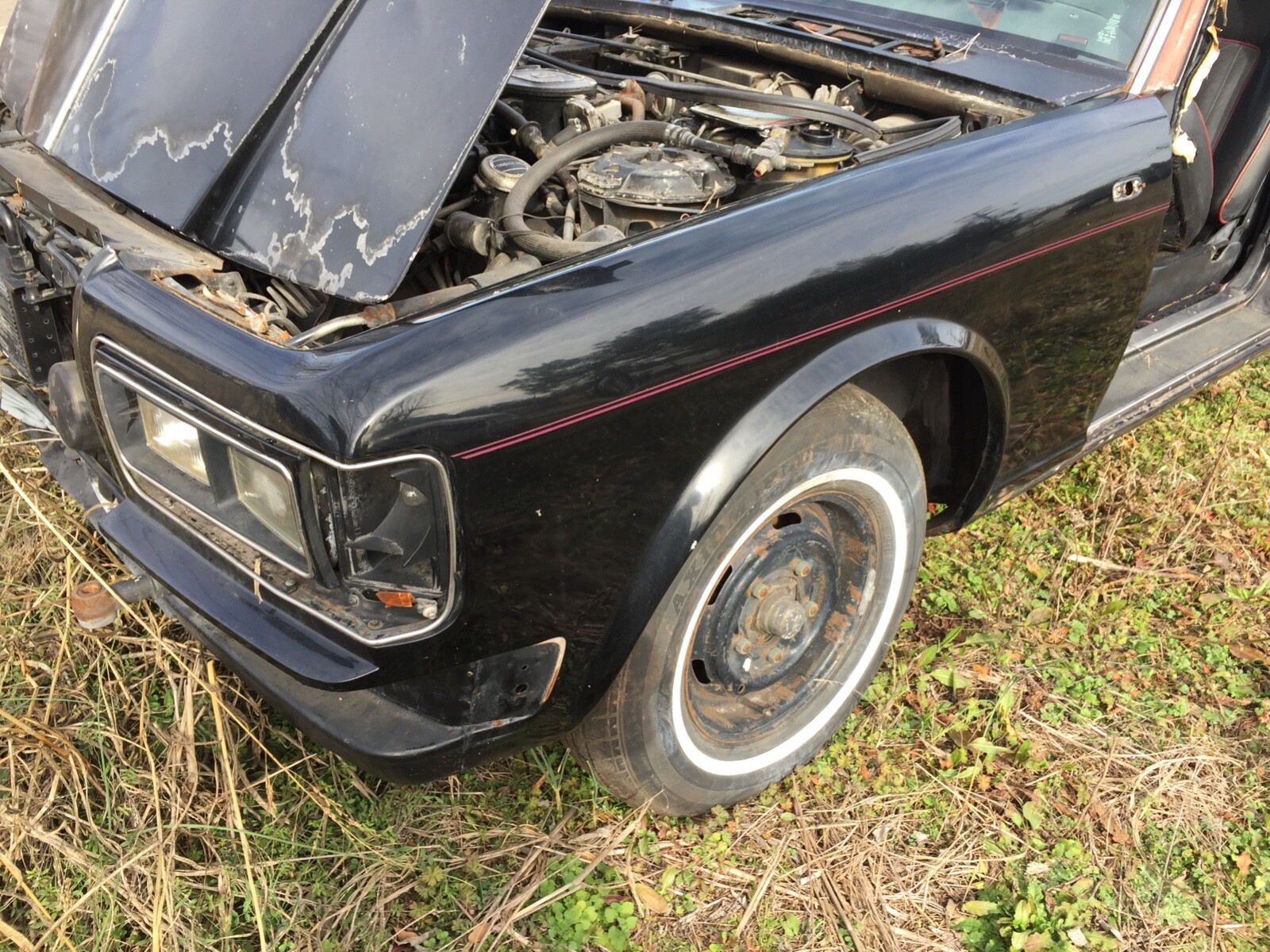 1995 BENTLEY BROOKLANDS BRAKE ACCUMULATOR, HUGE ROLLS ROYCE SPUR PARTS INVENTORY