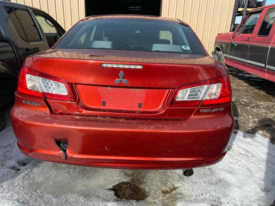 Used Front Right Door Assembly Front fits: 2009 Mitsubishi Galant Front Right Gr Foto 4 de 4