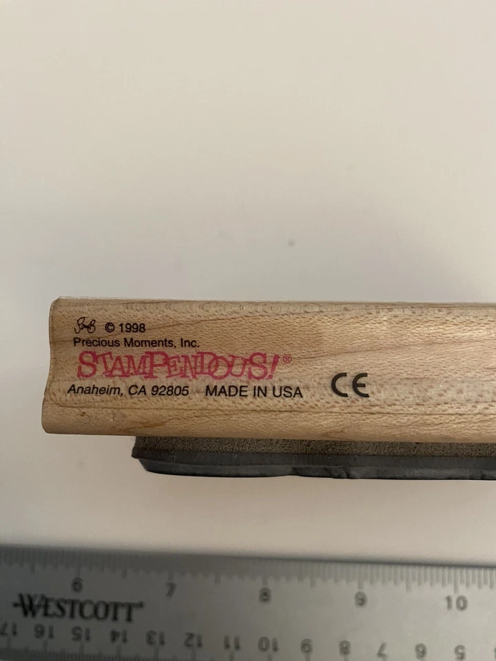 Estampilla de goma montada en madera Stampendous Precious Moments UP011 Always There For Me Foto 4 de 4