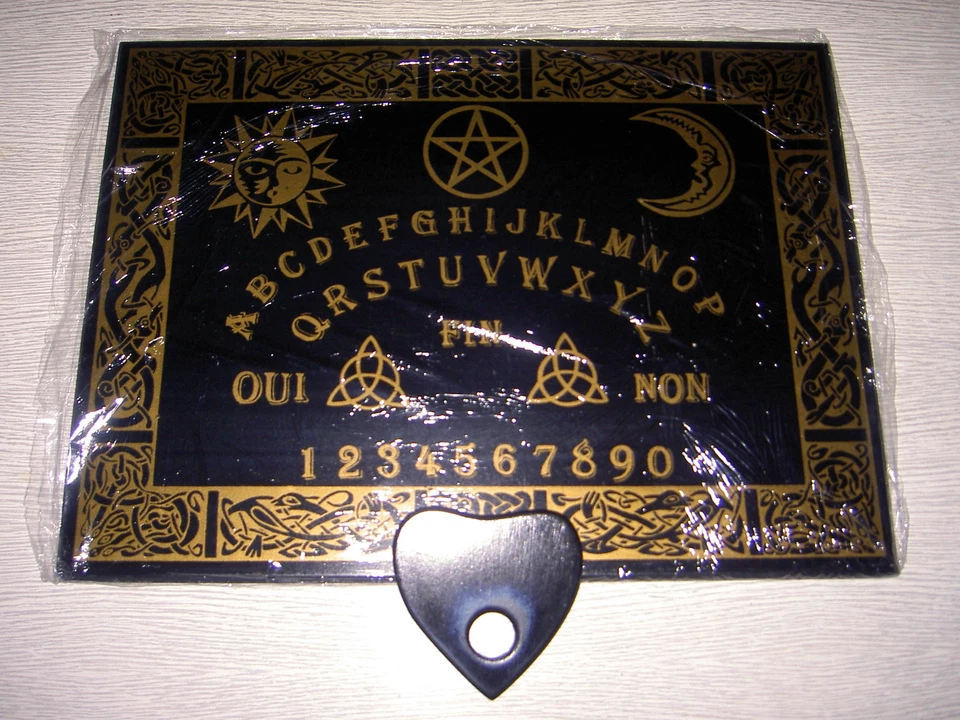 PLANCHE OUIJA CELTIQUE , française