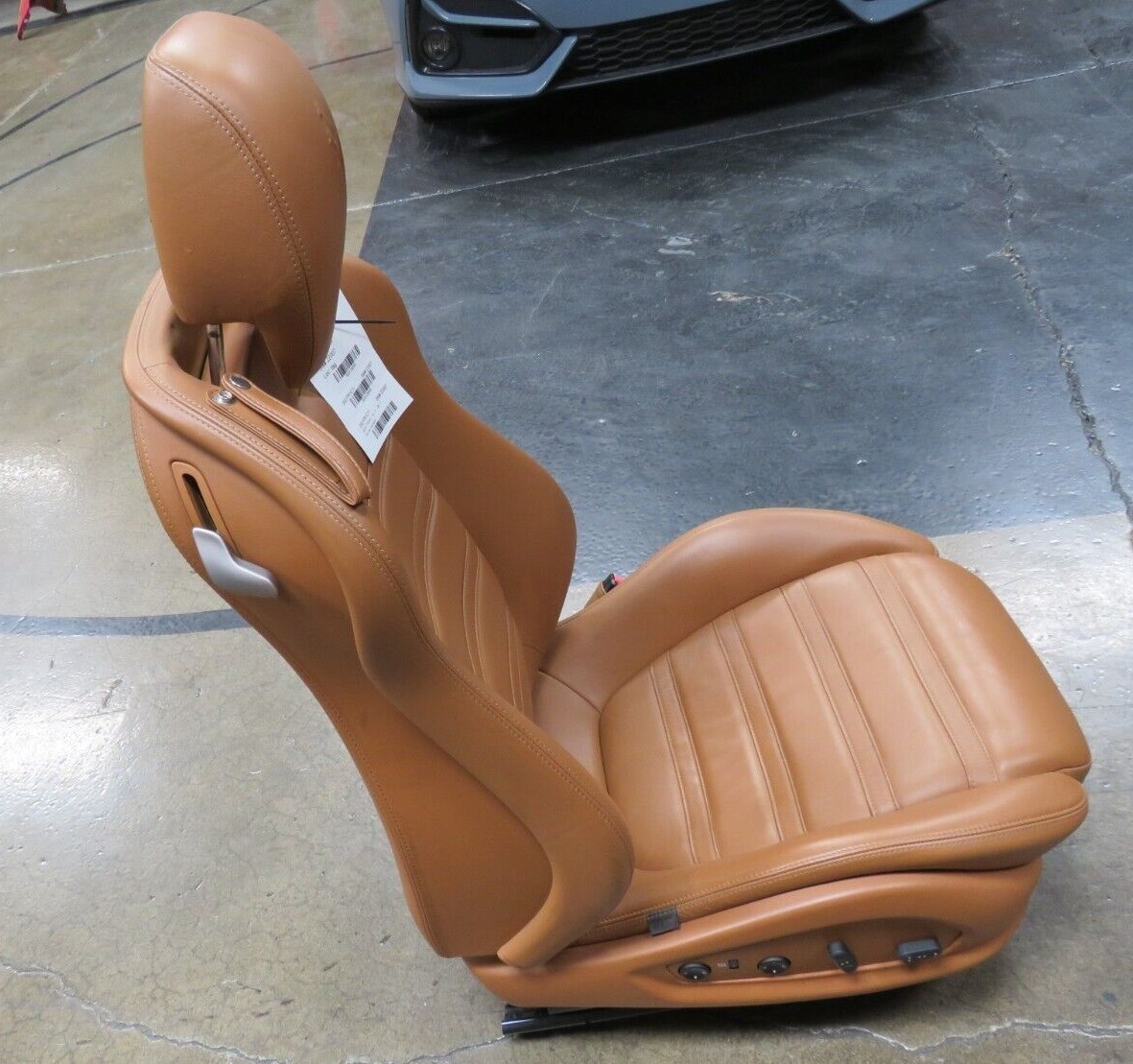 Ferrari California, RH, Right, Front Seat, Tan, Worn Leather, Used 