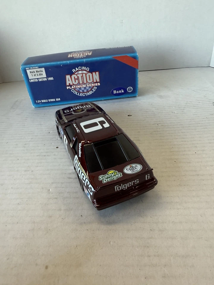 ЛИТАЯ БАНКА NASCAR МАРК МАРТИН NO6 FOLGERS 1991 THUNDERBIRD 1:24 - Изображение 3 из 4