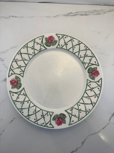 Set of 3- Sango Trellis Rose 8851 10 5/8" Dinner Plates 