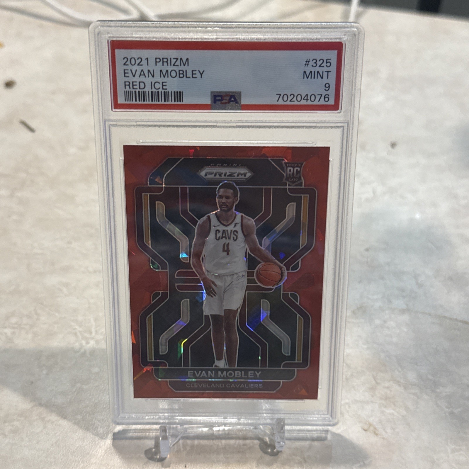 Evan Mobley 2021-22 Panini Prizm Red Ice Prizm #325 PSA 9 MINT Rookie RC