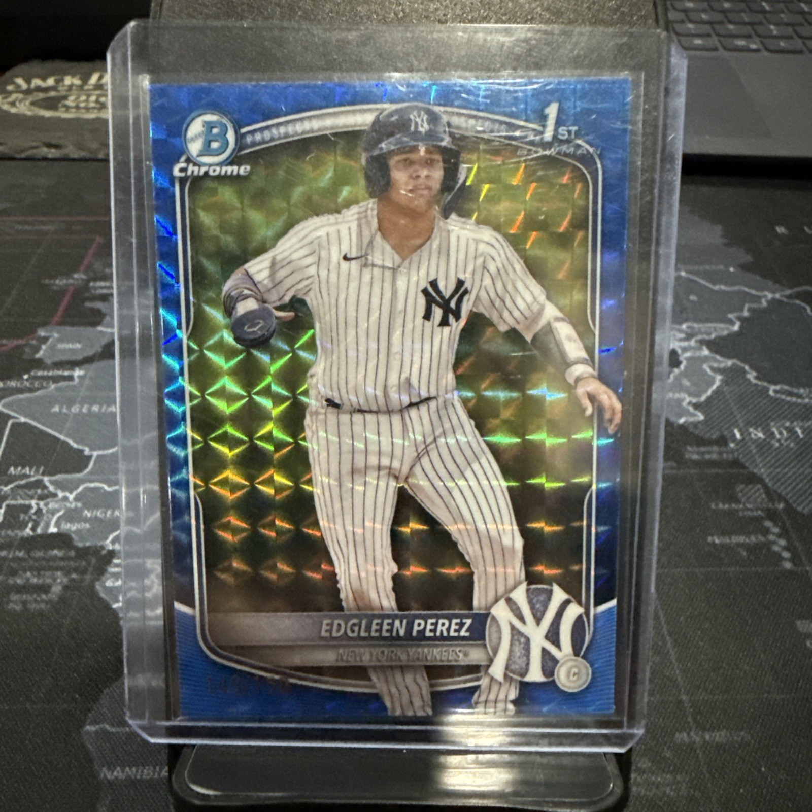 2025 Bowman - Chrome Prospects Edgleen Perez #BCP-80 Blue Geometric  /150 (RC)